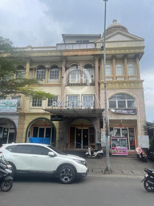 Sewa Ruko 3 Gandeng Siap Huni di Grand Galaxy City Bekasi 