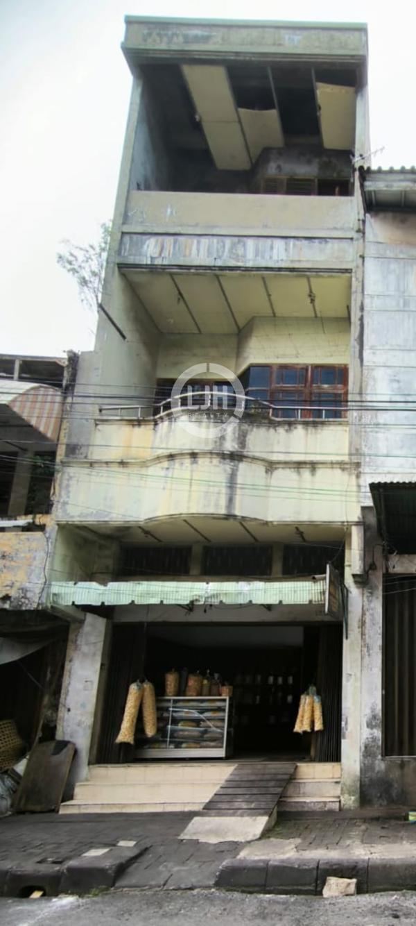 Ruko di jalan Pedamaran