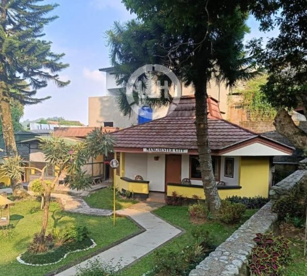 Hotel / Bungalow / Villa Jual dengan bermacam fasilitasnya Di Puncak, Cipanas, Jawa Barat 