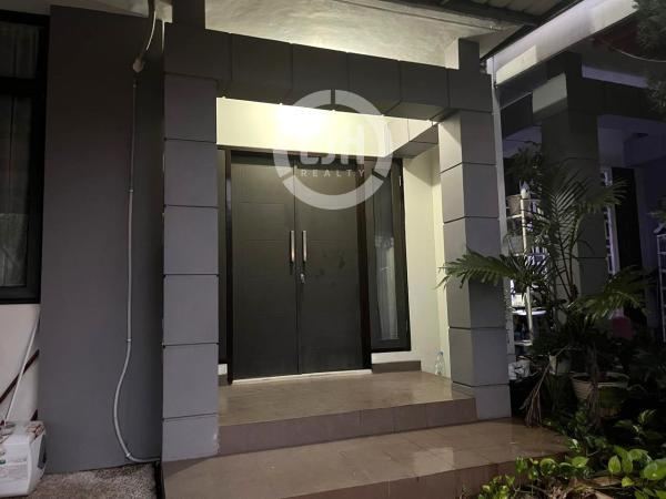 Rumah Cantik Siap Huni di Raffles Hills, Cibubur, Depok.