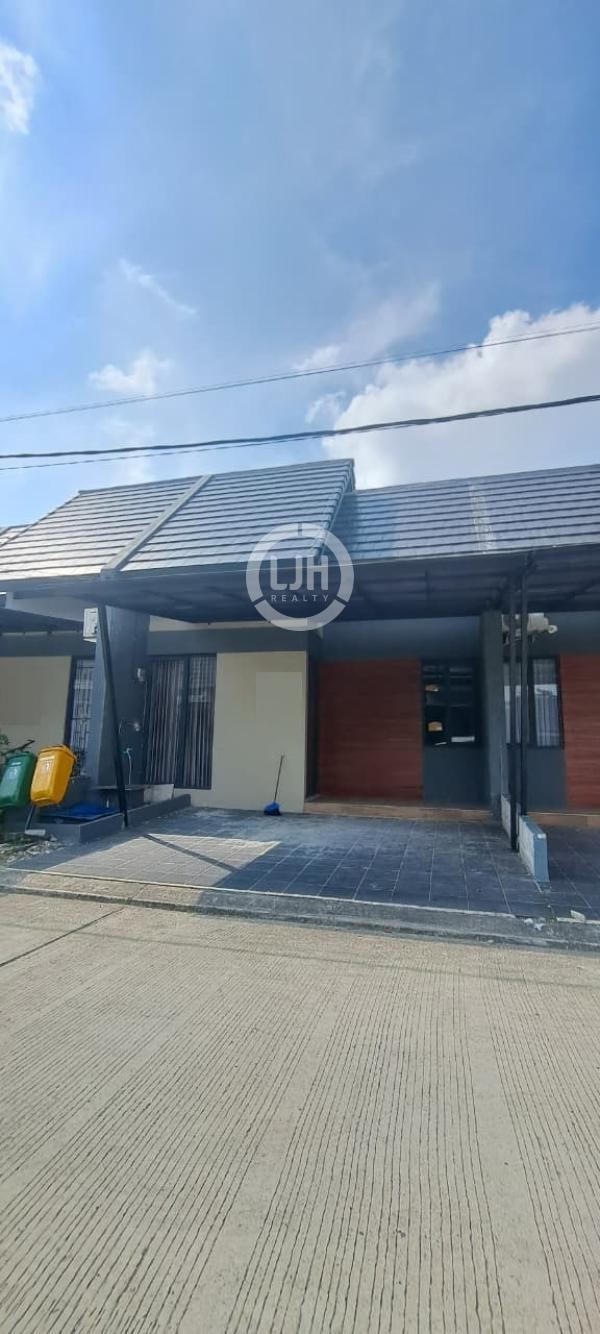 Over credit Rumah Baru Di Mutiara Gading City Bekasi (D0259)