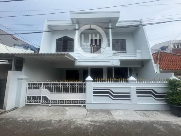 Rumah Minimalis di Rawamangun, Pulo Gadung, Jakarta Timur
