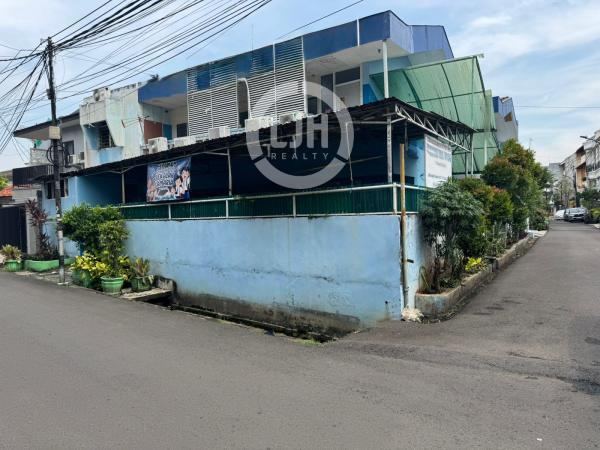 Dijual rumah sekolah Mandala, Tomang, Jakarta Barat