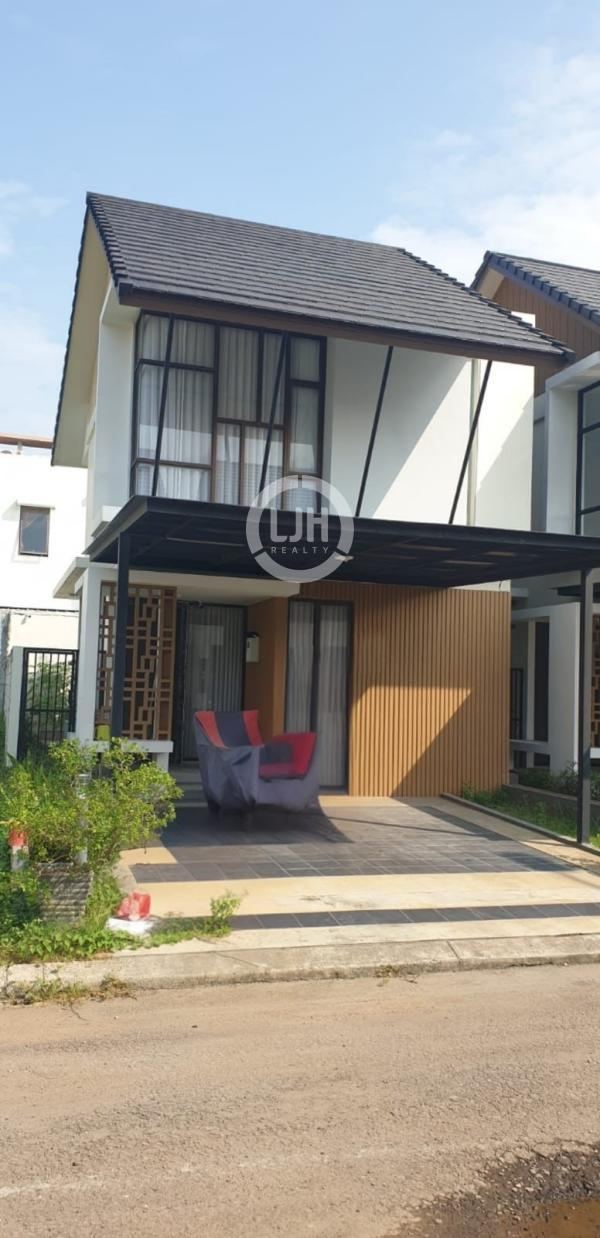 Rumah Cantik Semi Furnished di JGC Cluster Mahakam, Cakung, Jakarta Timur