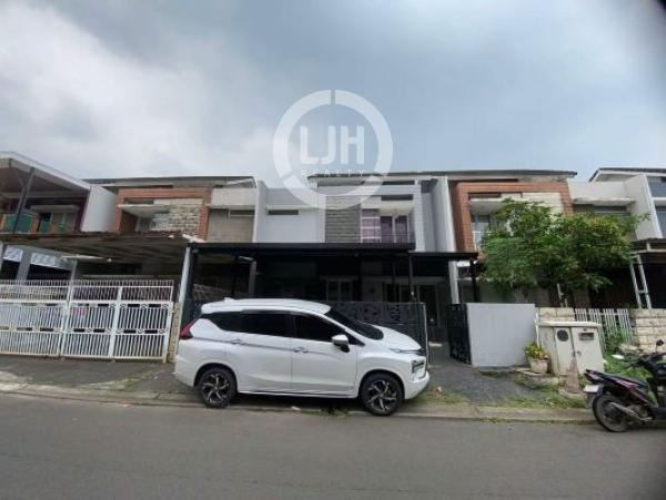 Rumah Lemonade Boulevard, Luas 180M2, Kamar 4+1, SHM, Hanya 1,2Kmi Mall Living World, Akses Langsung Tol Tambun Grand Wisata Bekasi