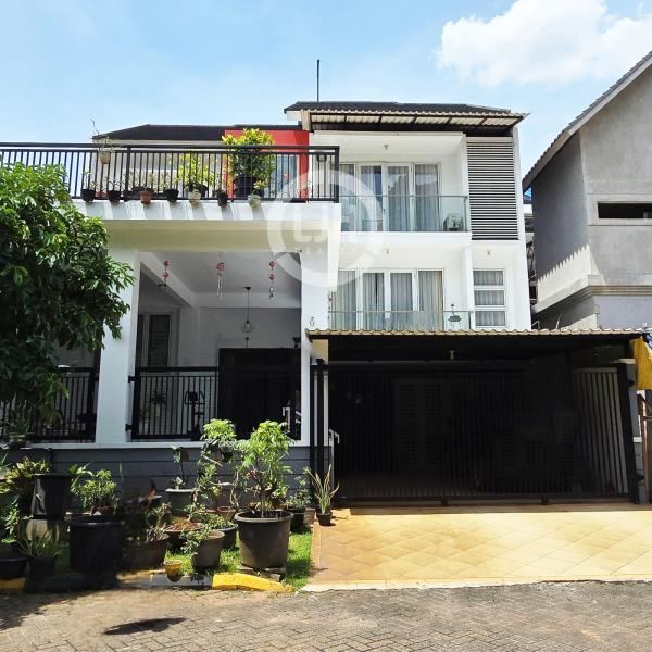 Dijual Rumah Puspitaloka BSD City