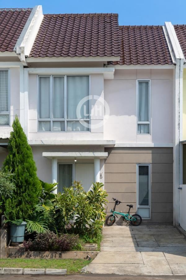 Dijual Rumah 2 Lantai Sektor 7 C Gading Serpong