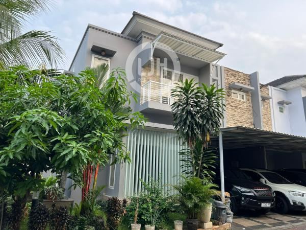 Rumah Mewah 2 Lantai di Palem Indah Mansion Bintaro