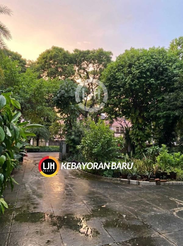 Dijual Rumah Neo Classical di Menteng Ring 1 Diplomatical Area Jakarta Pusat 