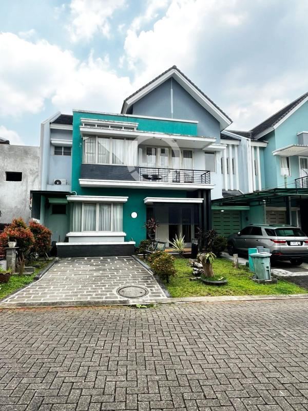 Dijual Rumah La Vintage Delatinos BSD City
