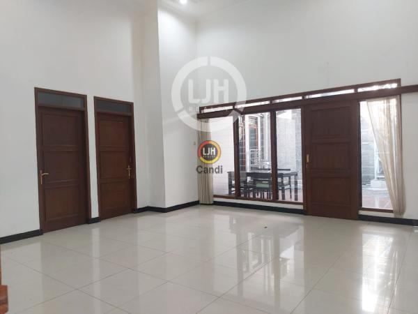 Rumah di Sembrodo Semarang
