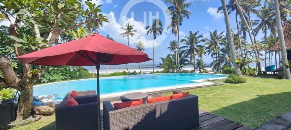 Dijual Villa Asoka Resort di Tabanan Bali, beach front acces