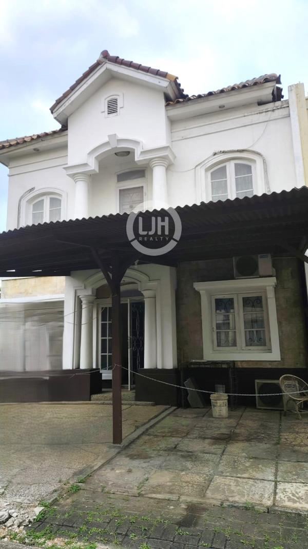 Rumah Cantik, Aman Di Raffles Hills, Cibubur, Depok, Jawa Barat.