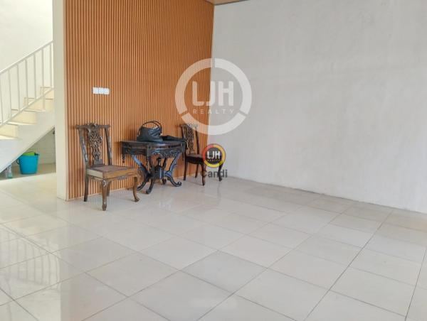 Rumah di PERUM PSIS ~ SENDANGMULYO Semarang