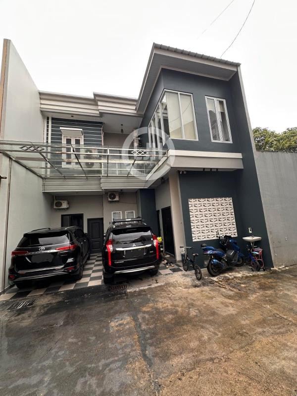 Rumah 2 Lantai di Pesona Diandra Residence Rawa Lumbu, Bekasi, Jawa Barat