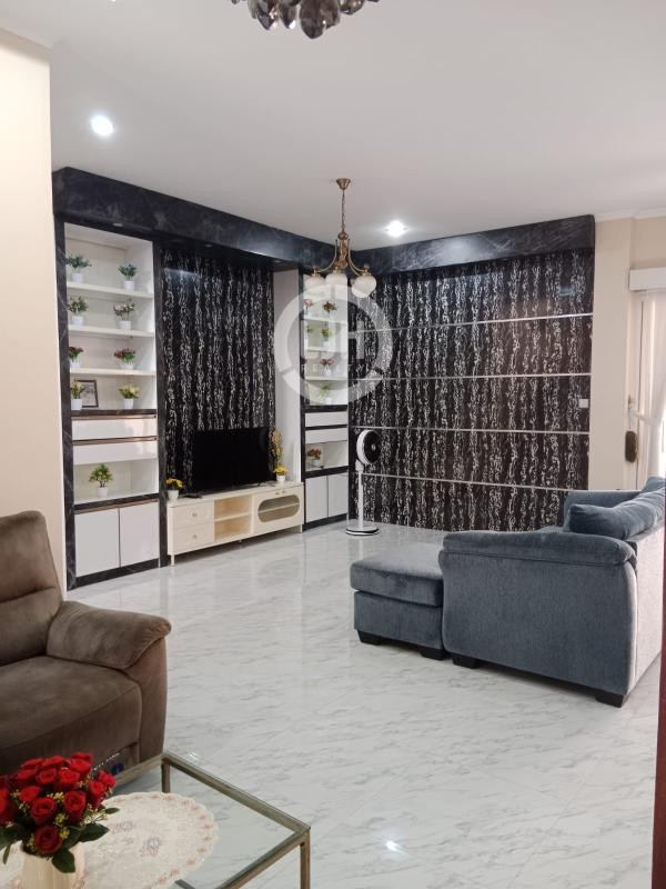 Rumah 2 Lantai Asri di Cluster Heliconia Harapan Indah, Bekasi, Jawa Barat