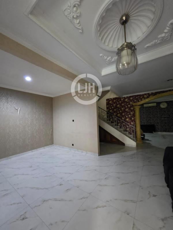Rumah Bebas Banjir di Cluster Boulevard Hijau Regency Harapan Indah, Bekasi