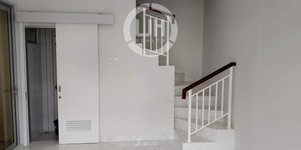Rumah Siap Huni Di Malibu Village, Lechuza, Gading Serpong