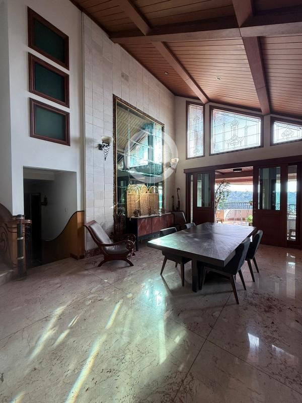 Rumah asri di jalan Potrosari