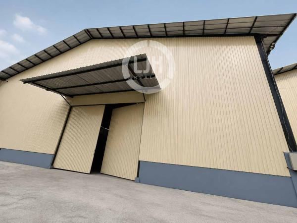 Disewakan Gudang Strategis Kebon Jeruk Jakarta Barat 1.625 m² Dekat Gerbang Tol Kebon Jeruk
