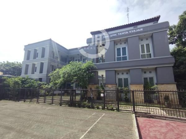 Gedung Sekolah di Medan Satria Bekasi 