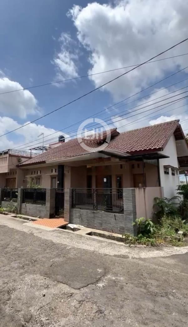 Rumah Siap Huni Kawasan Komplek Tembong Indah Serang Banten