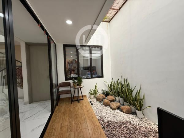 Rumah Full Furnish Minimalis di JGC Cluster Matana, Cakung, Jakarta Timur 