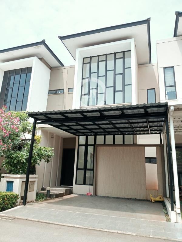 Rumah Disewakan 3 Lantai di JGC Cluster Semayang, Cakung, Jakarta Timur