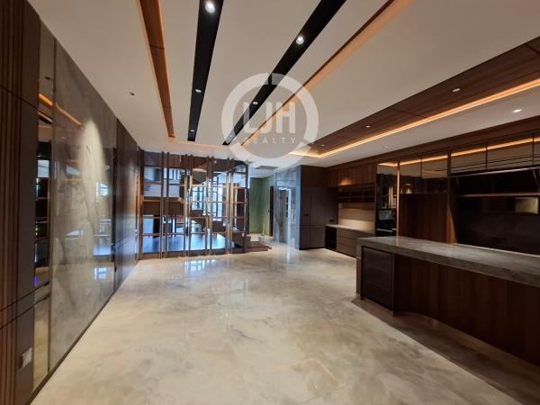 Rumah Lokasi Strategis Di Puri Indah, Jakarta Barat