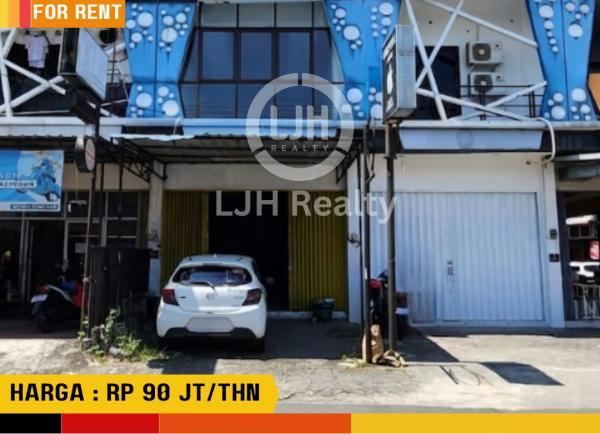 Ruko  Berlokasi Di Nologaten Tidak Jauh Dari  Ambarukmo Plaza