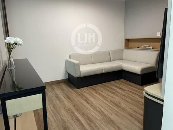 Apartemen di Kensington Royal Suites Kelapa Gading, Jakarta Utara, Cantik