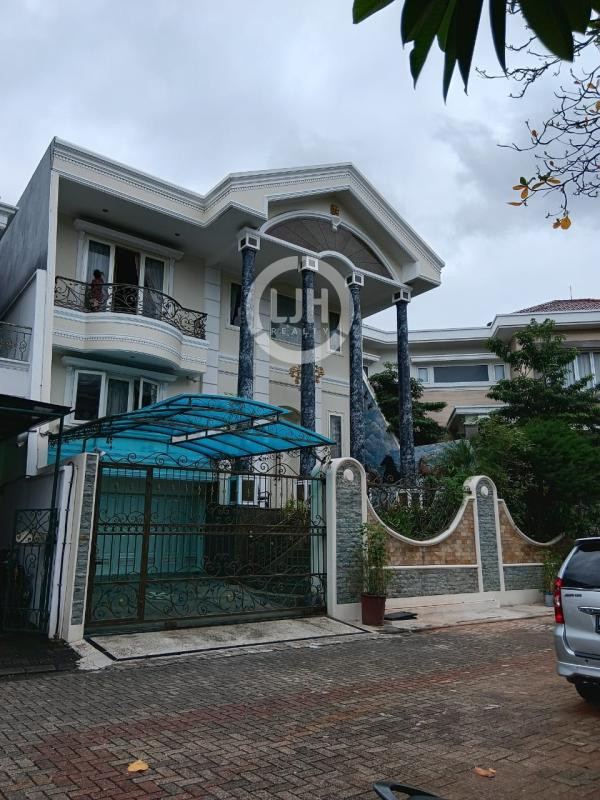 Rumah Mewah di Villa Gading Indah Kelapa Gading Jakarta Utara