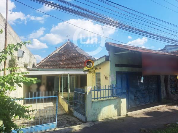 Rumah di A Yani Kartosuro Solo