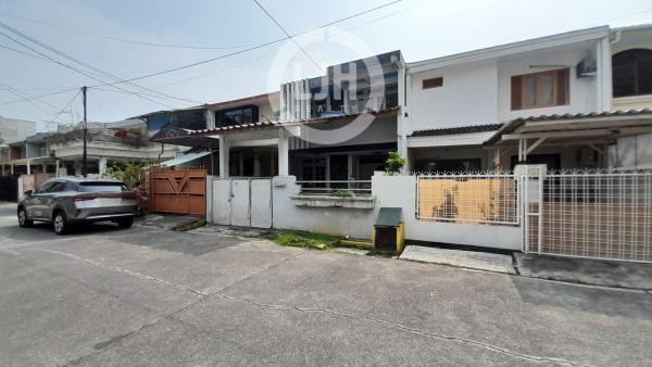 Rumah di Janur Hijau Kelapa Gading Jakarta Utara Jalan Lebar