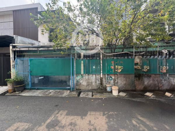 Jual Rumah Lama , Strategis , Tomang, Jakarta Barat 