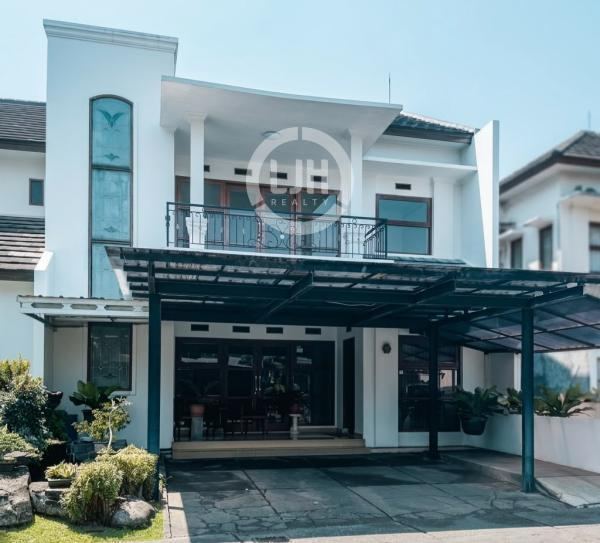 Dijual Rumah Hook Luas Di Palem Permai Bandung Dekat Summarecon & Tol Buah Batu
