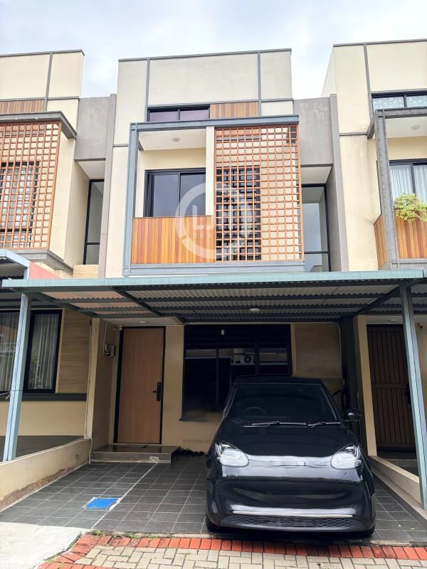 Rumah Cantik Siap Huni di Legenda Wisata, Cibubur, Gn. Putri, Bogor.