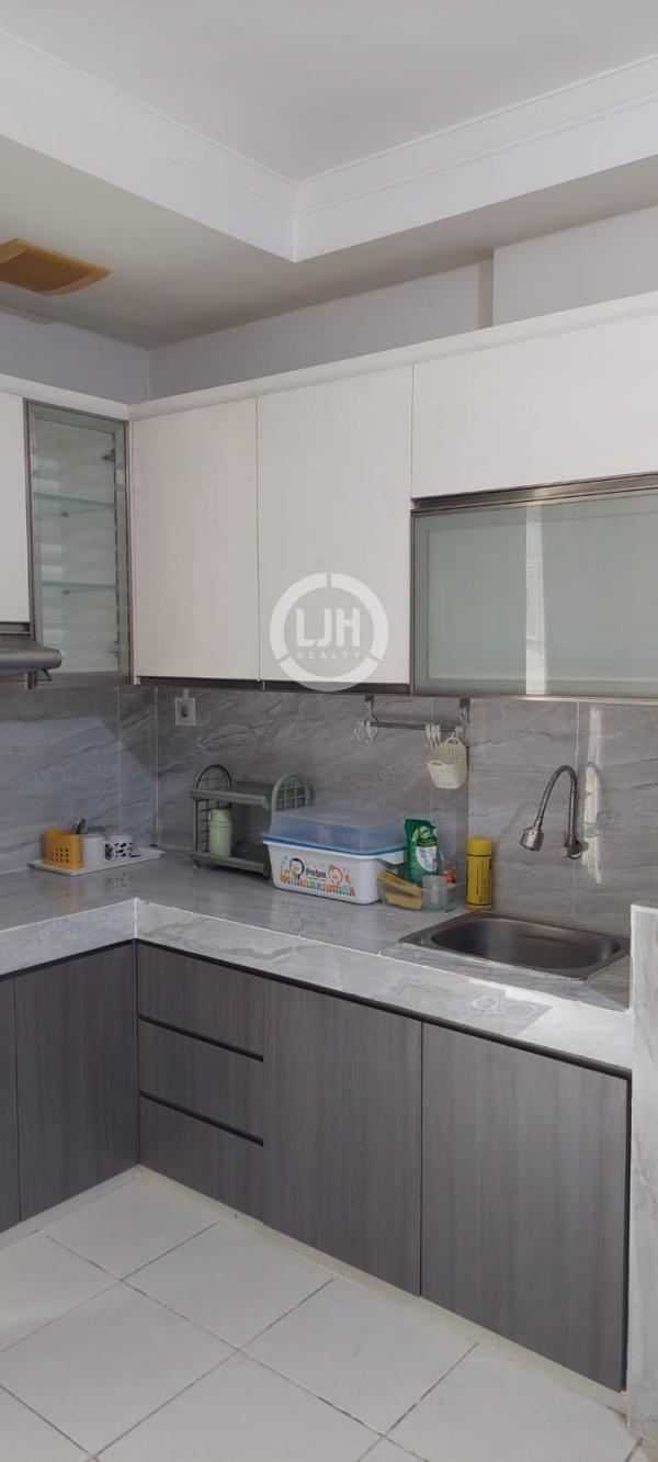 Apartemen 3 BR Fully Furnished Di Mediterania Garden 2, Jakarta Barat