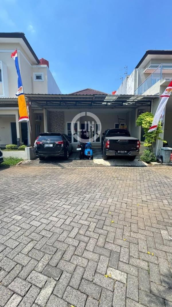 Rumah siap huni dan nyaman Perum The Daarra Executive. Ungaran – 10990