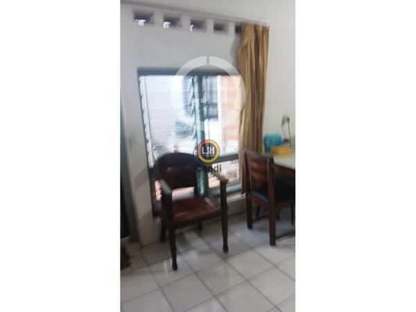Rumah di Erlangga Barat Semarang