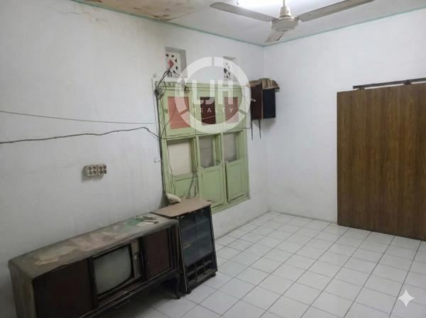 Rumah siap huni dan nyaman Jl. Pandansari Semarang Tengah – 11062