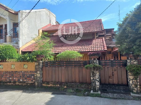 Rumah Clasik di Taman Gading Indah Kelapa Gading Jakarta Utara