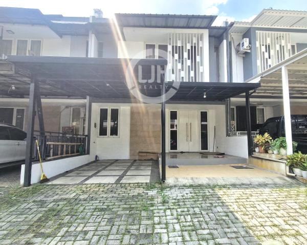 Rumah Siap Huni di Citragran Cibubur, Bekasi.