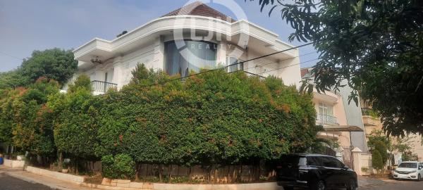 Rumah Mewah di Villa Permata Gading Kelapa Gading Jakarta Utara