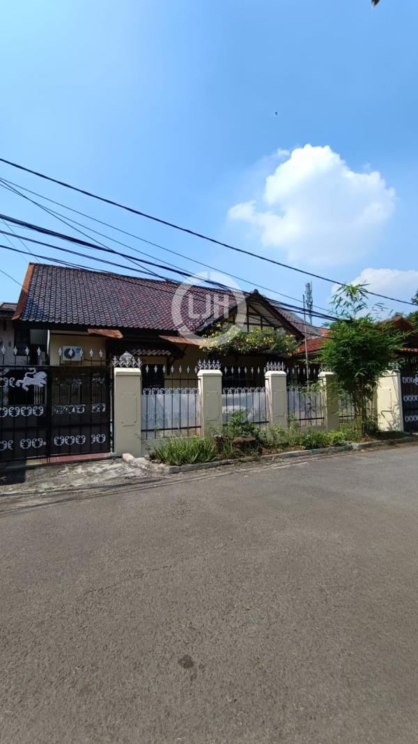 Rumah Dijual di Komplek Pertamina Cakung Jakarta Timur