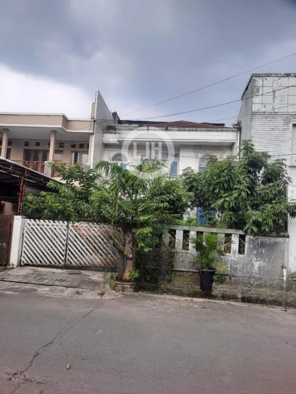 Rumah di Boulevard Taman Juanda Bekasi Jawa Barat Lokasi Premium