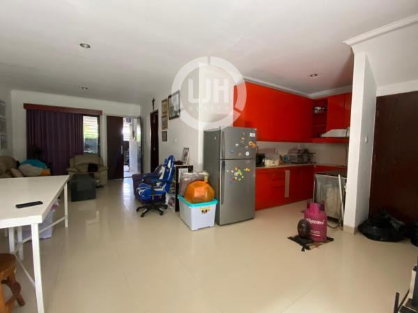 For Sale Big House at Tukad Badung, Renon Close to Renon Park and Plaza Renon Mall
