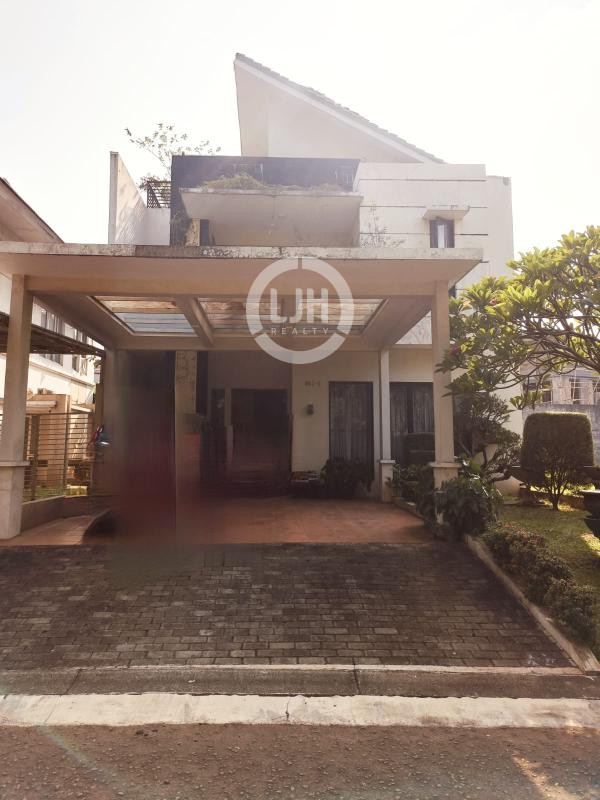 Rumah 2 Lantai Cantik Harga Nego di Kota Wisata Cibubur