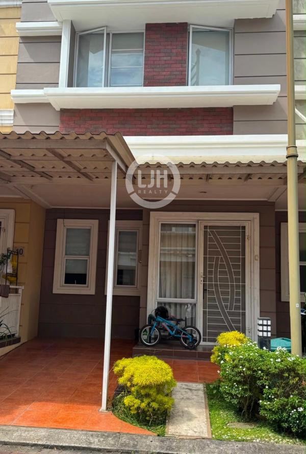 Rumah Fully Furnished Di Amarillo Village, Gading Serpong