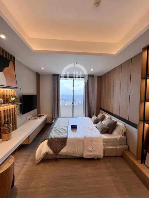 Apartemen Siap Huni Di Collins Boulevard, Serpong